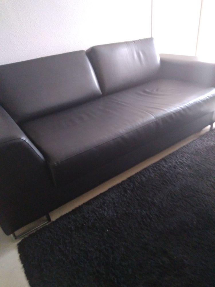 canap� cuir 2 places 75 M�rignac (33)