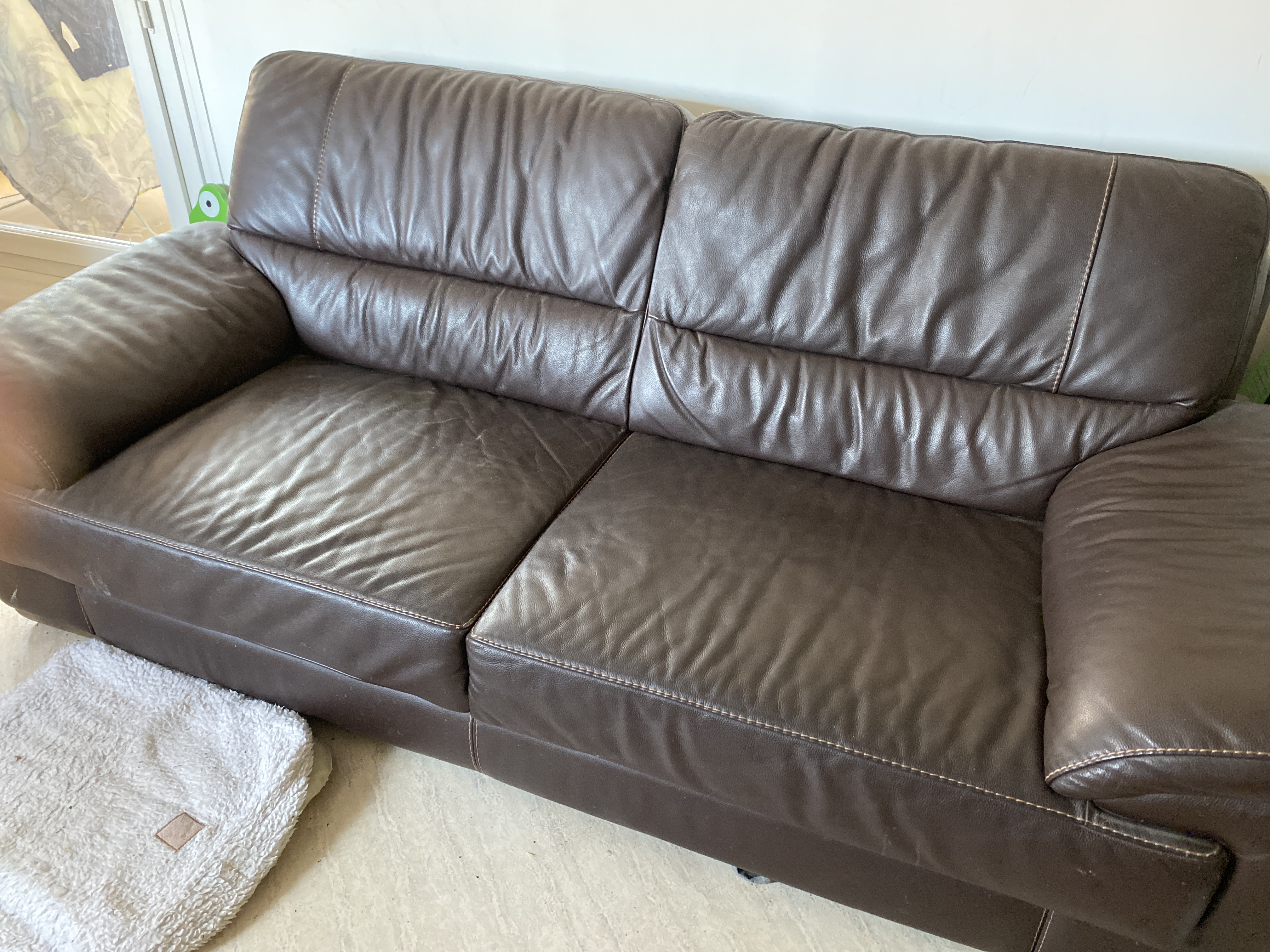 Canap� cuir 3 places 0 Caluire-et-Cuire (69)