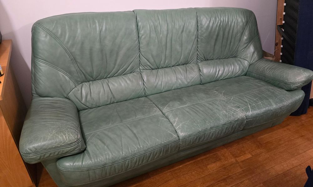 Canap� Cuir 3 places 10 Massy (91)