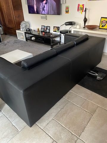 Canap� cuir 3 places, tr�s bon �tat ! 200 Perpignan (66)