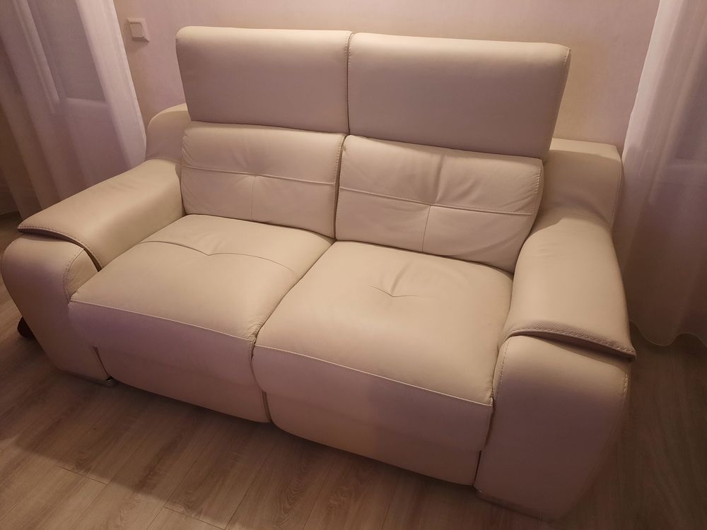  Canap� cuir relax 2 places 1500 Coulommiers (77)