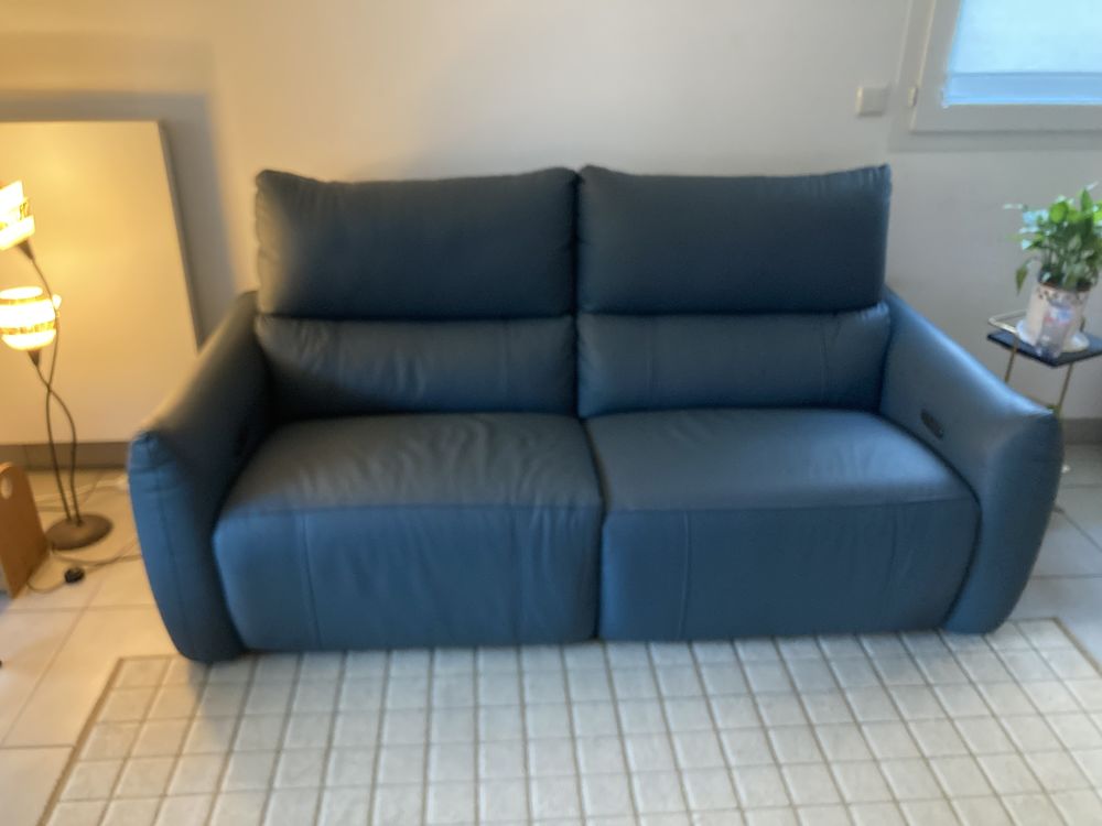 Canap� cuir Relax �lectrique 3 places 300 Poisy (74)