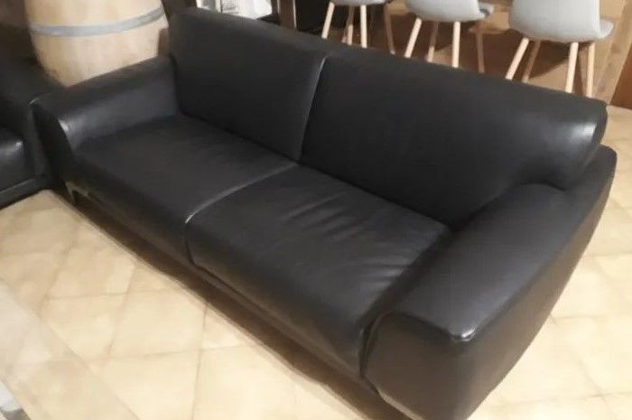 Canap� en cuir Rochebobois 2000 Jumilhac-le-Grand (24)