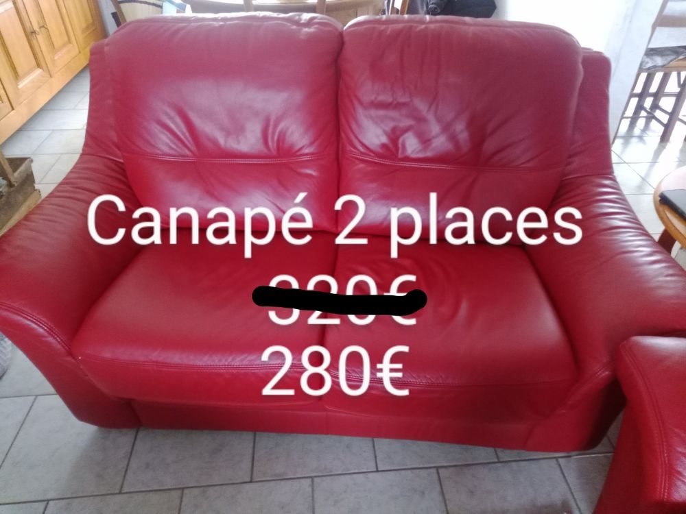 canap� cuir rouge 215 Bouchemaine (49)
