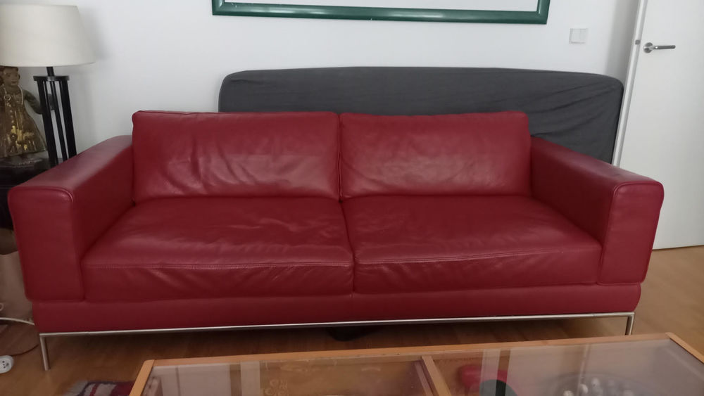 Canap� en cuir rouge 500 Le Perreux-sur-Marne (94)