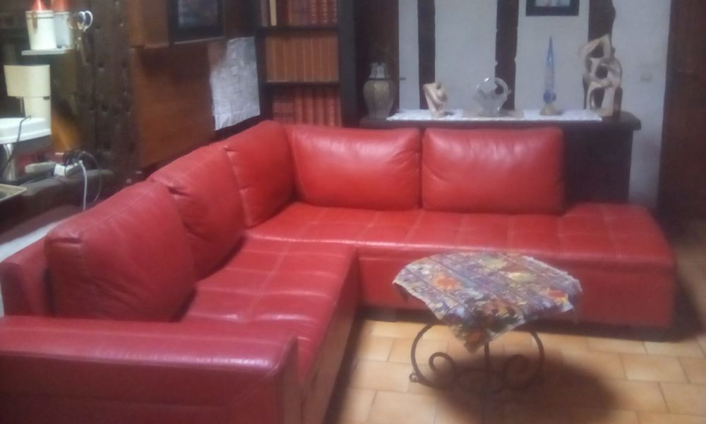 CANAPE EN CUIR ROUGE 400 Gamarde-les-Bains (40)