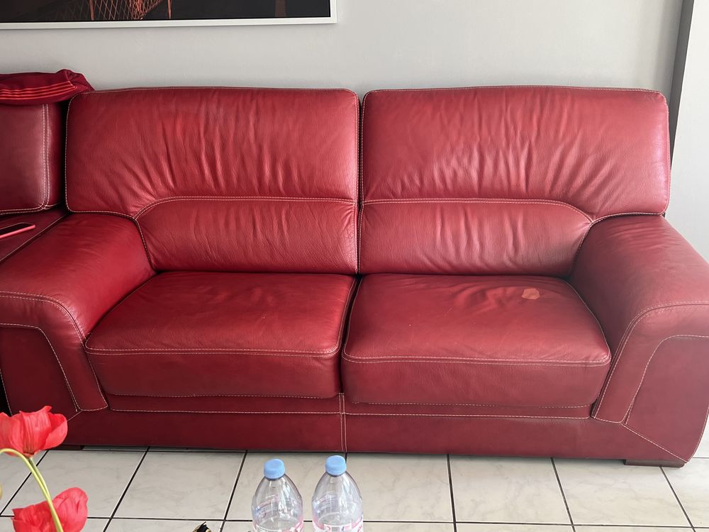 Canap� cuir rouge 30 Villeurbanne (69)