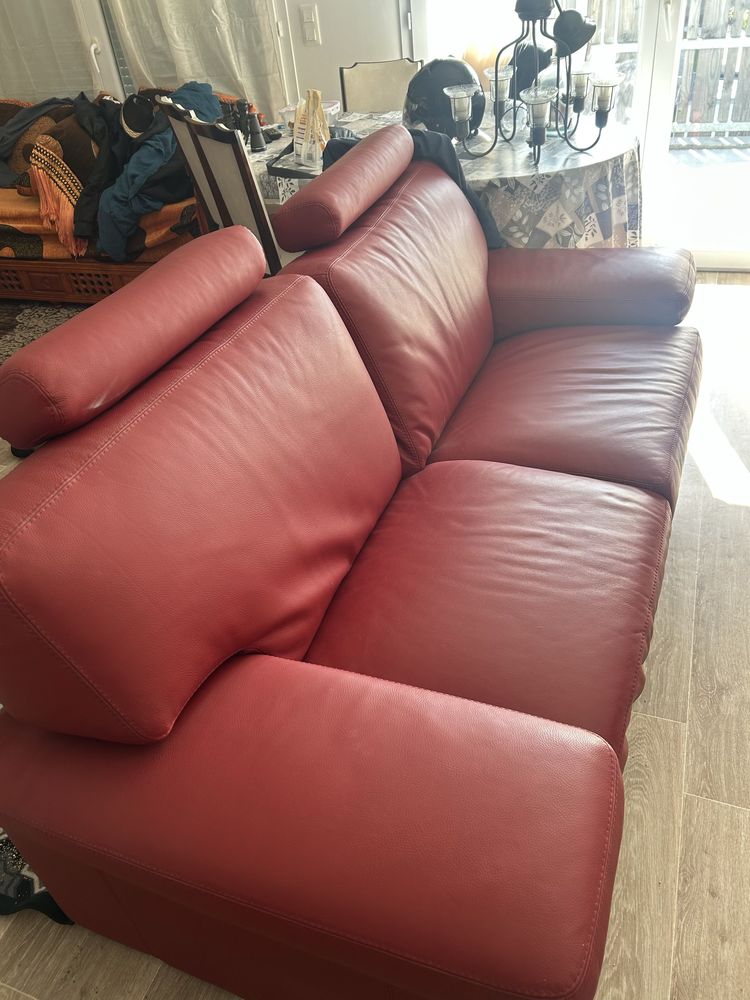 canap� en cuir rouge 280 Tr�gueux (22)