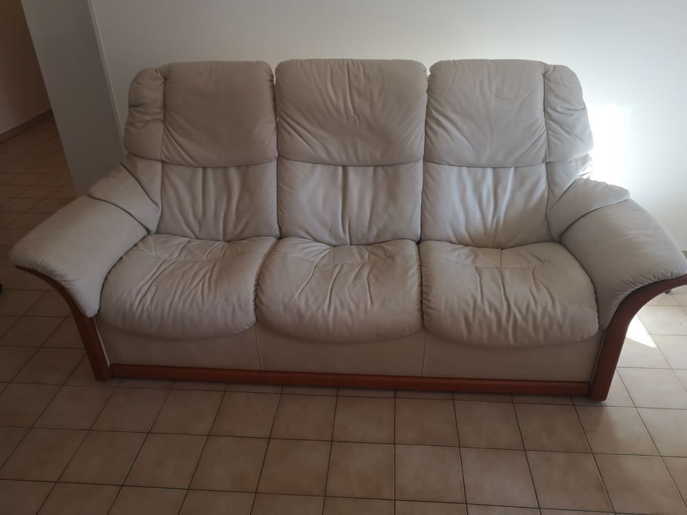 Canap� cuir  Stressless 3 places couleur �cru. 180 Nice (06)