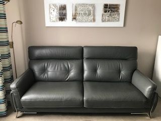 Canap� cuir vachette gris fonc� 4 places :  218 x 83 x 104 250 Villenave-d'Ornon (33)