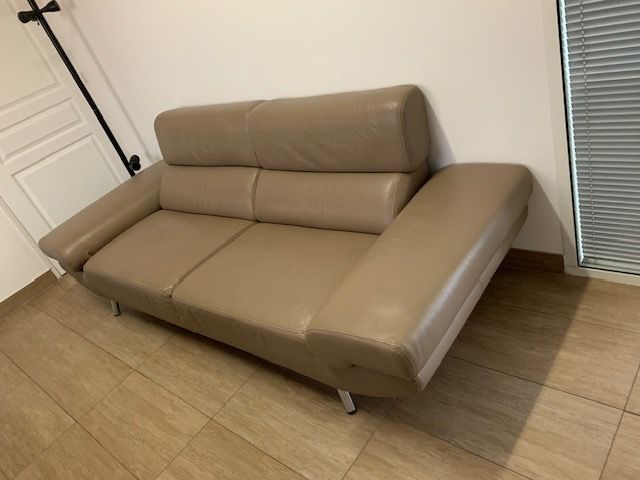 Canape cuir vachette italien en bon �tat, 240x90 350 Montigny-le-Bretonneux (78)