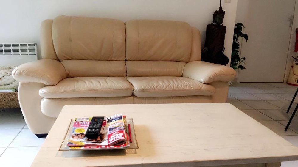 canap� cuir v�ritable 350 Montfavet (84)