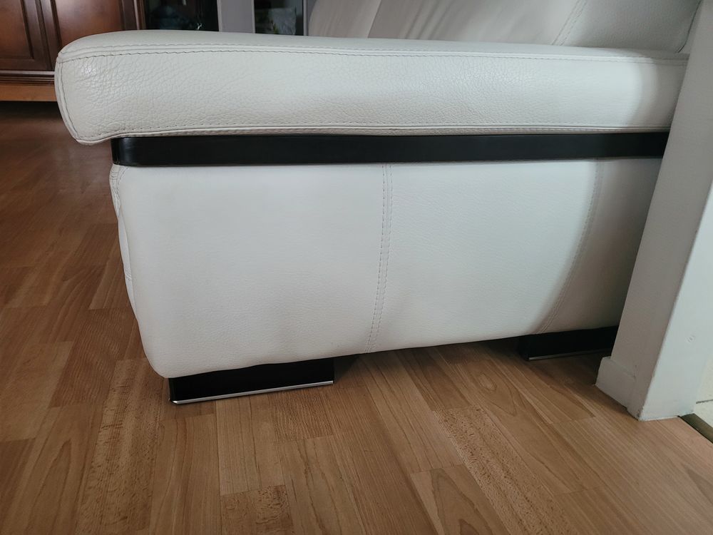 Canap� cuir v�ritable italien 400 Poissy (78)