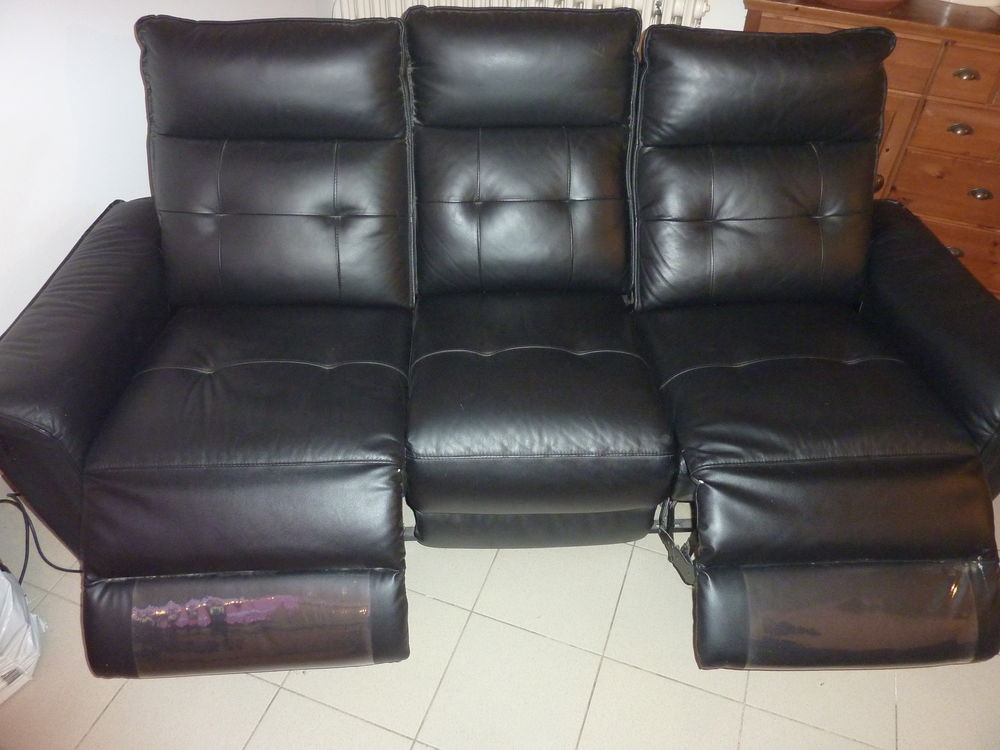 Canap� cuir 3 vrai places- �lectrique fonction relax 199 Gretz-Armainvilliers (77)