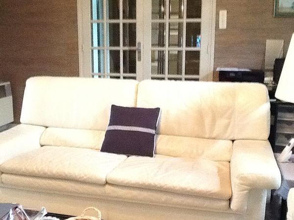 canap� en cuir 95 Isbergues (62)