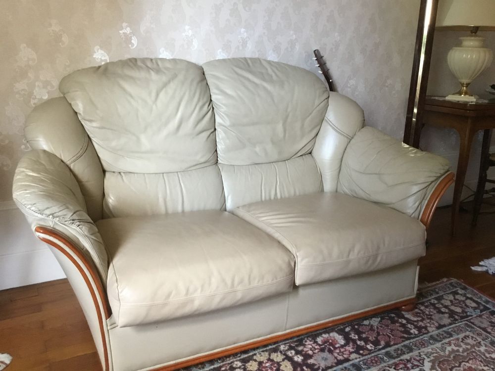 
Canap� cuir 100 Voiron (38)