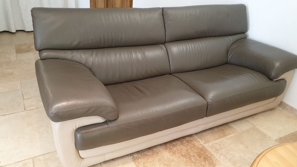 canap� cuir 900 Roquefort-la-B�doule (13)