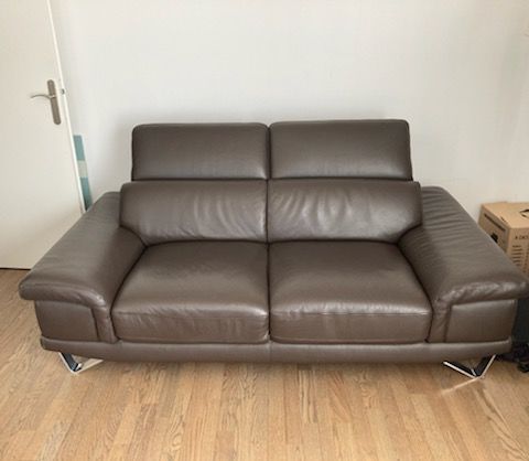 Canap� en cuir 450 Franconville (95)