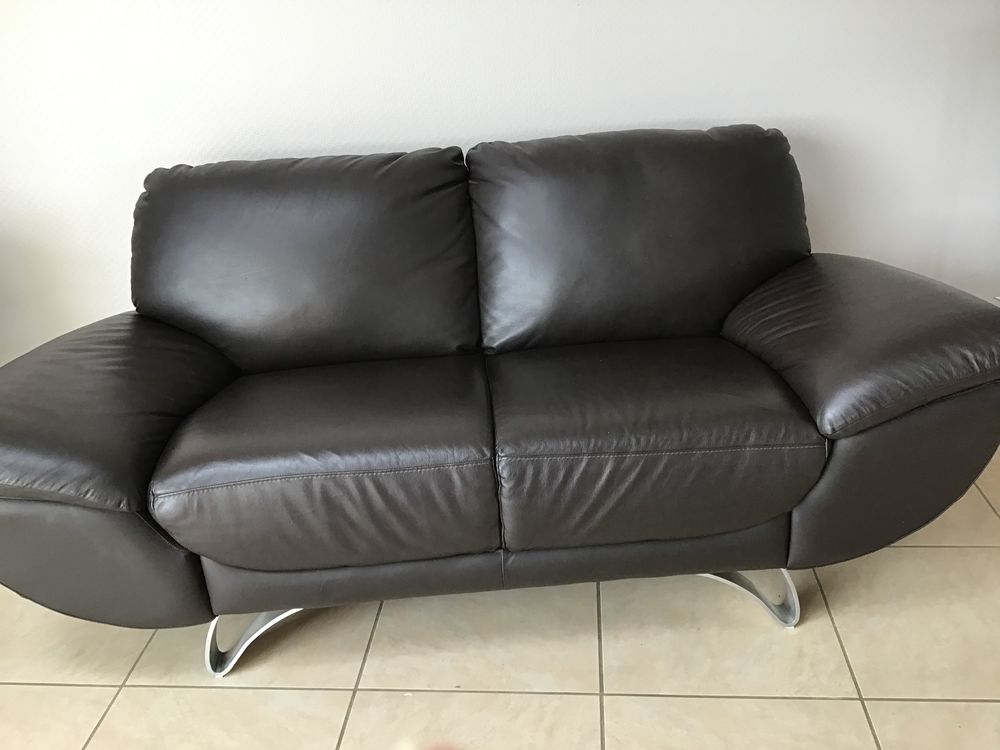 Canap� cuir 150 Lacroix-Falgarde (31)