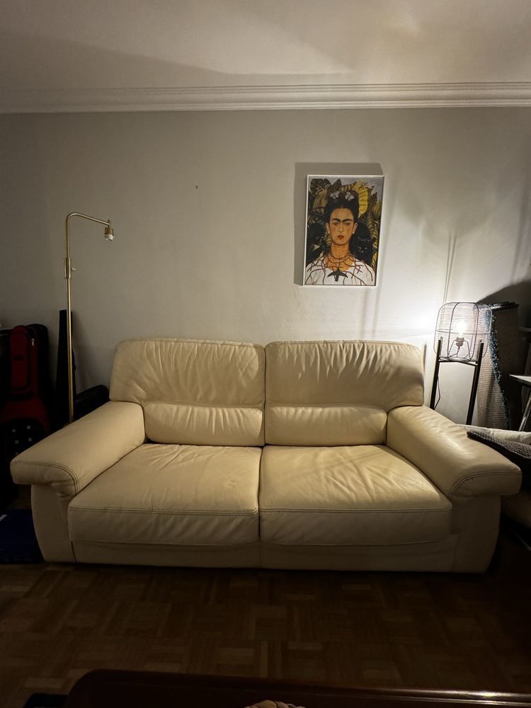 Canap� cuir 100 Neuilly-Plaisance (93)