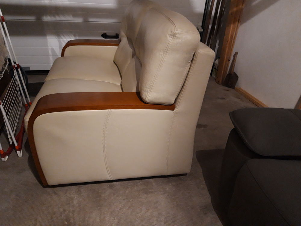 canap� cuir 80 Miramont-de-Guyenne (47)