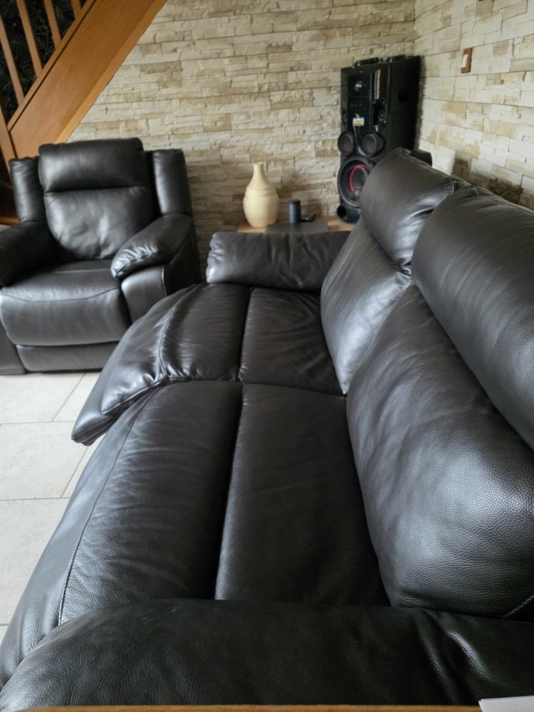 canap� cuir 1500 Les Ulmes (49)