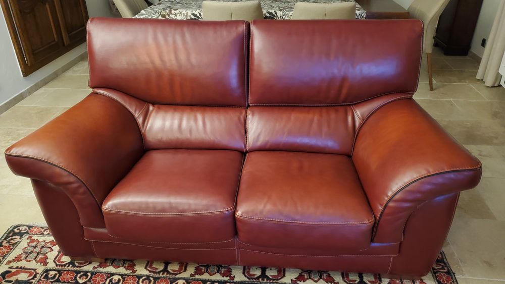Canap� (s) cuir 380 Bouillargues (30)
