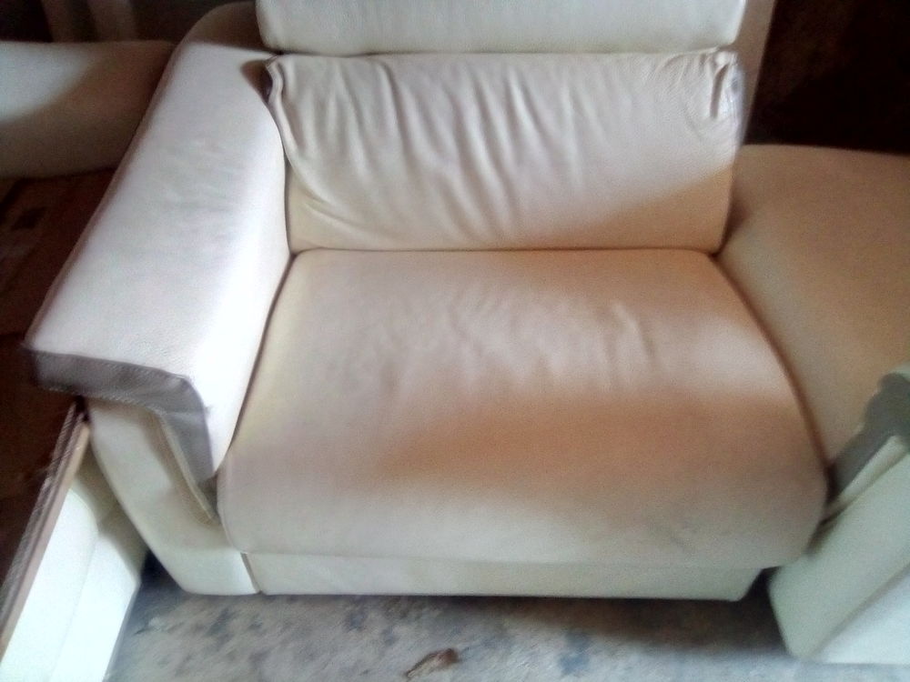 CANAPE DANGLE 500 Rognac (13)