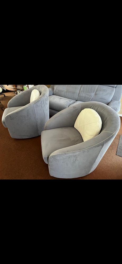 Canap� et ses deux cabriolets 1000 Marcheprime (33)