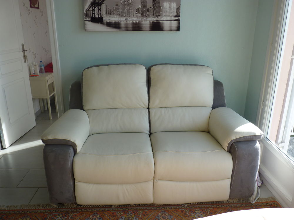 canap� deux fauteuilles 1 Seyssuel (38)