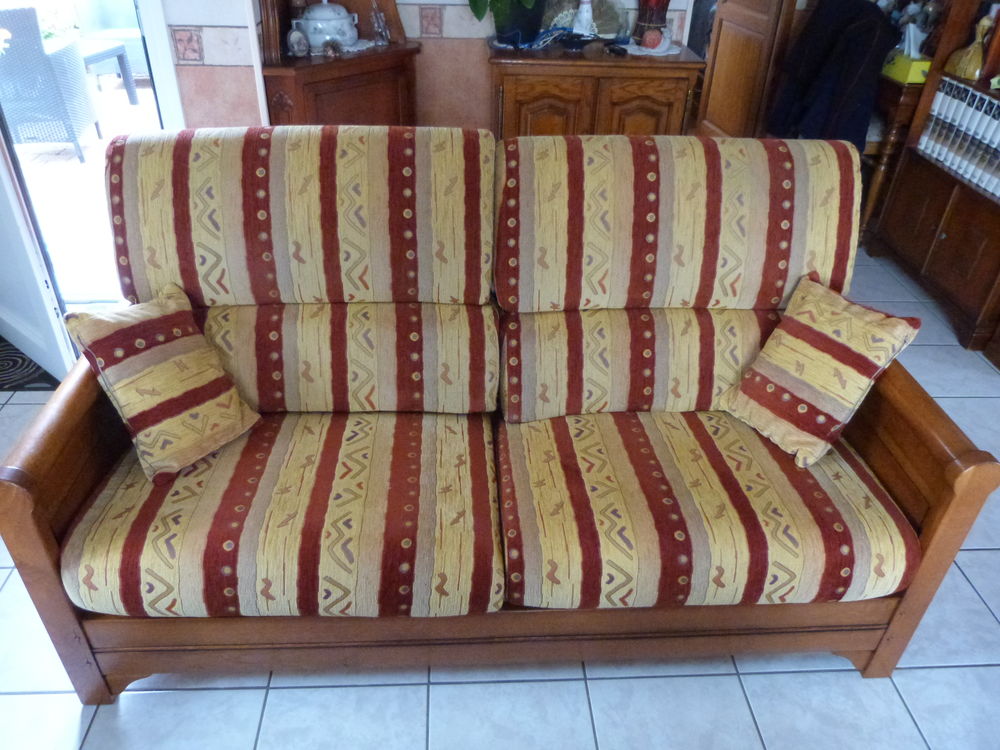 Canap� et deux fauteuils 500 Guern (56)