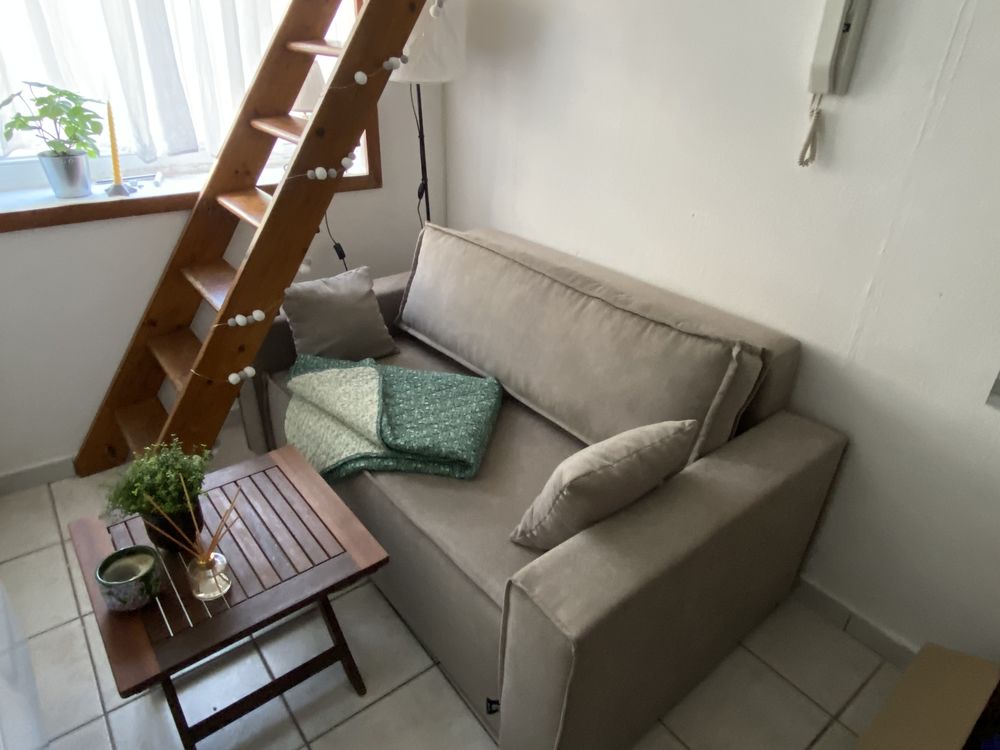 Canap� deux places id�al pour studio 250 Lille (59)