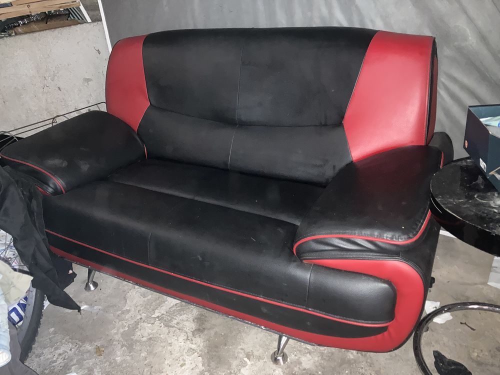 Canap� deux places similicuir 150 Le Havre (76)