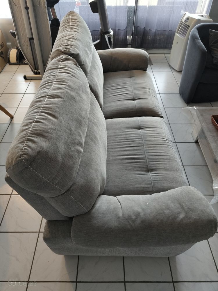 Canap� droit 300 Voiron (38)