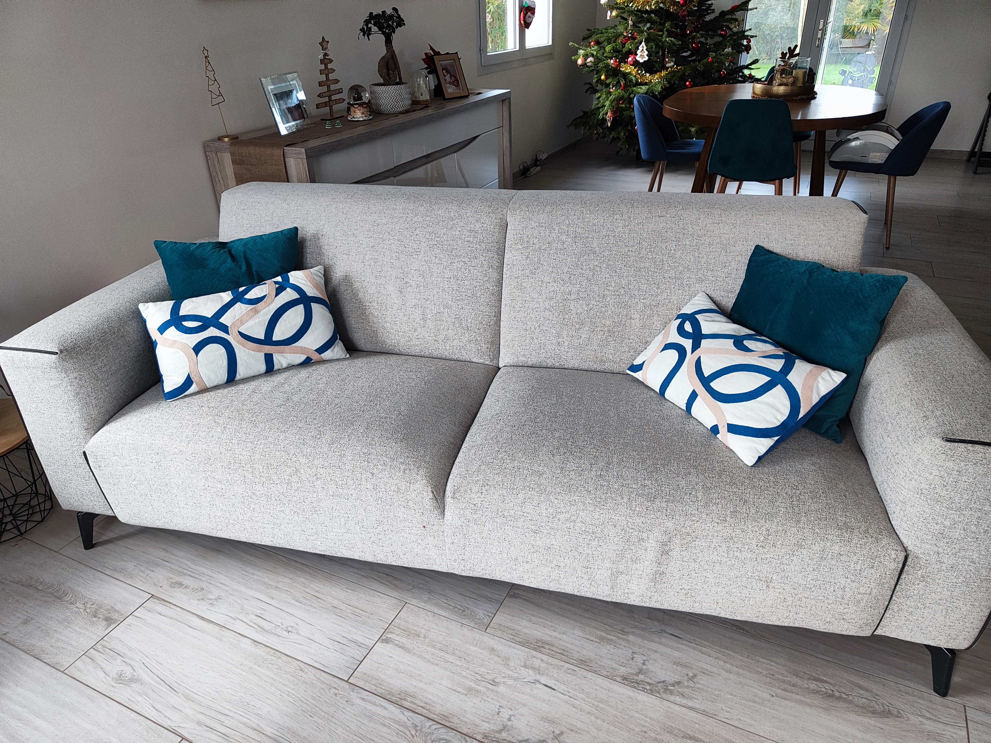 Canap� droit H&H 600 Les Achards (85)