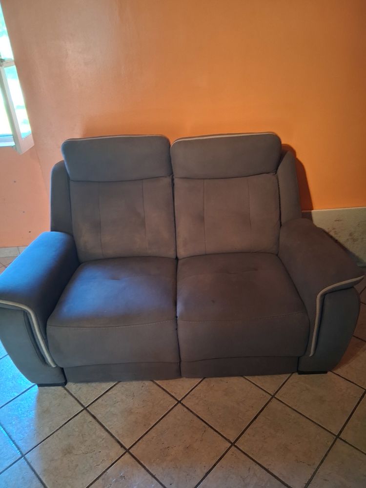 Canap� �lectrique deux place 250 Paulx (44)