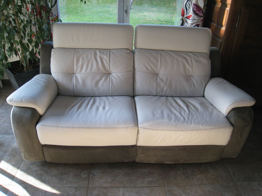 Canap� �lectrique 2 places. 250 Montlu�on (03)