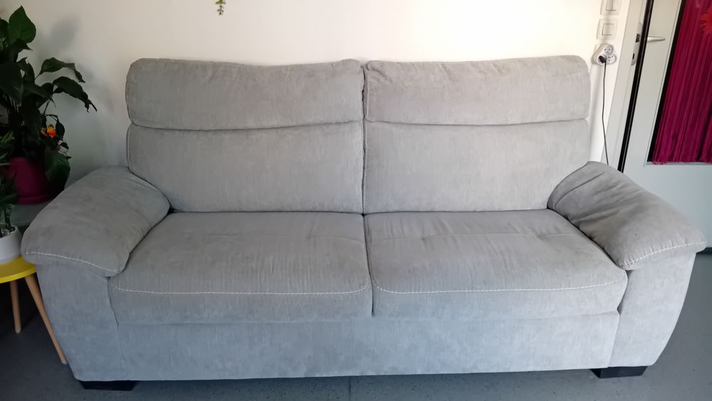 Canape �tat neuf 300 Faverney (70)