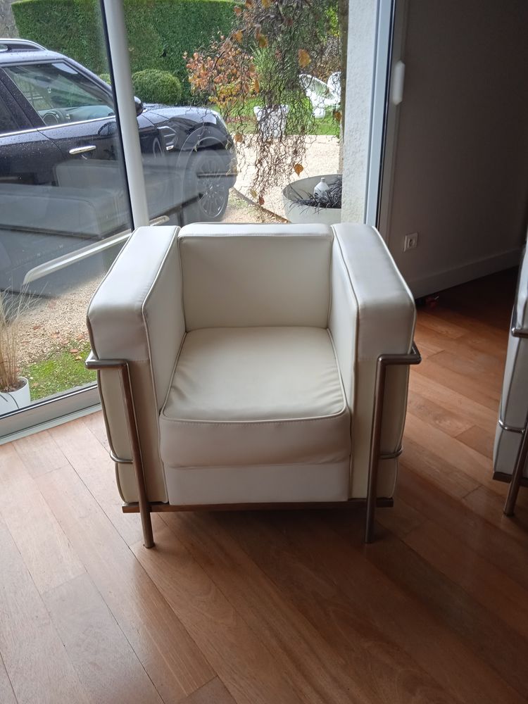 Canap� et fauteuil de caract�re 500 Cahors (46)