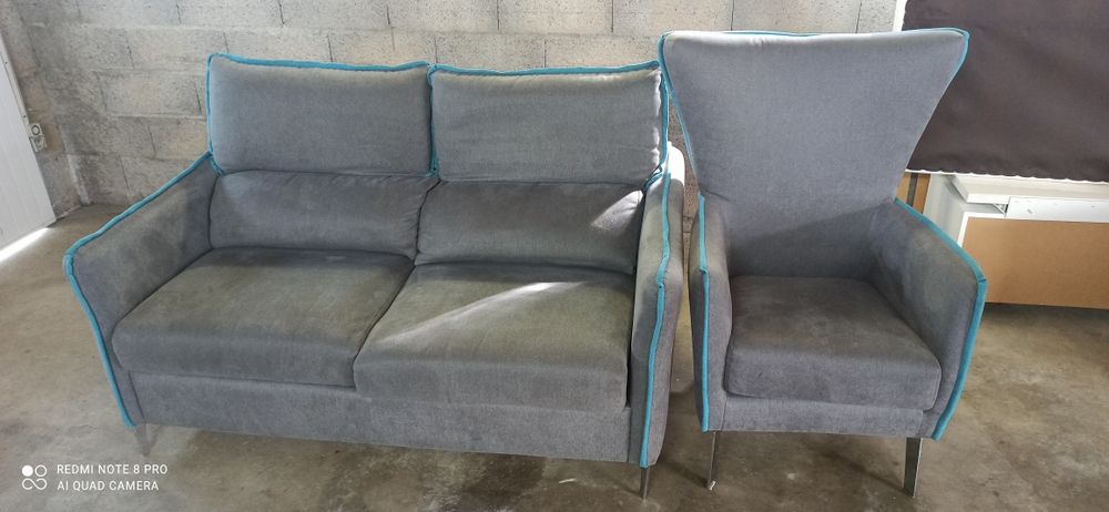 canap� et fauteuil de qualit� en tissu gris anthracite et bleu. Etat neuf 200 Ch�tellerault (86)