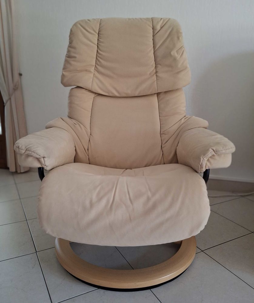canap� et fauteuil stresslesss 450 Ventabren (13)