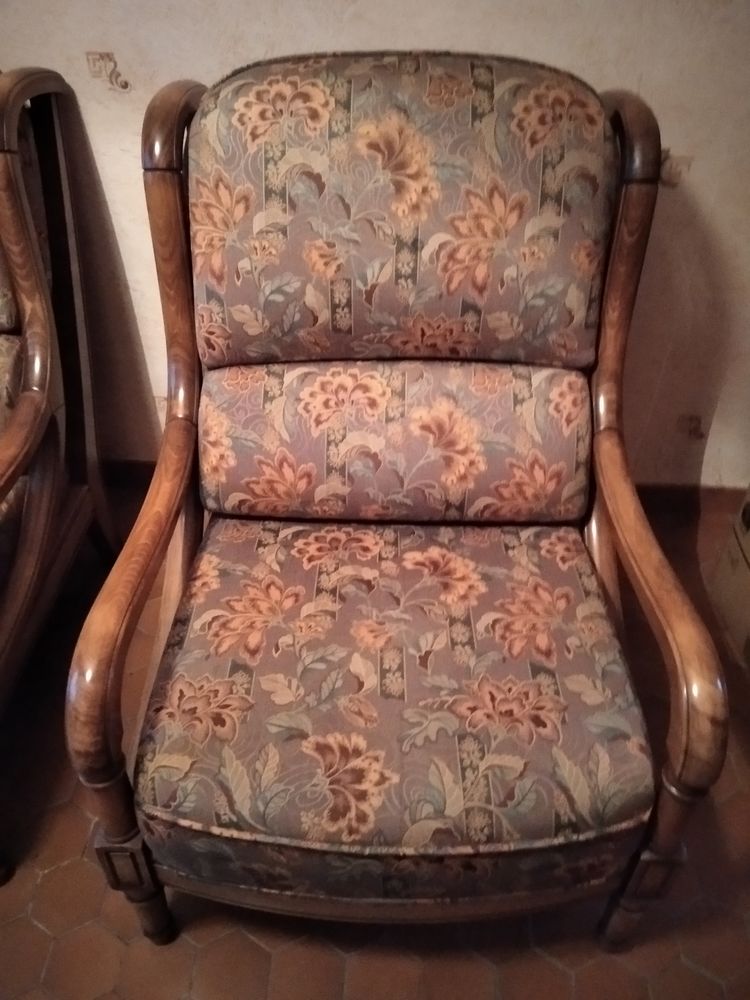 canape  et fauteuil 0 Chenoise (77)