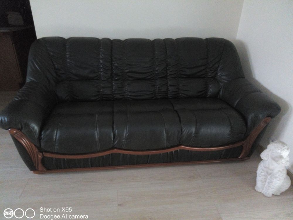 canap� + 1 fauteuil . 400 Baug� (49)