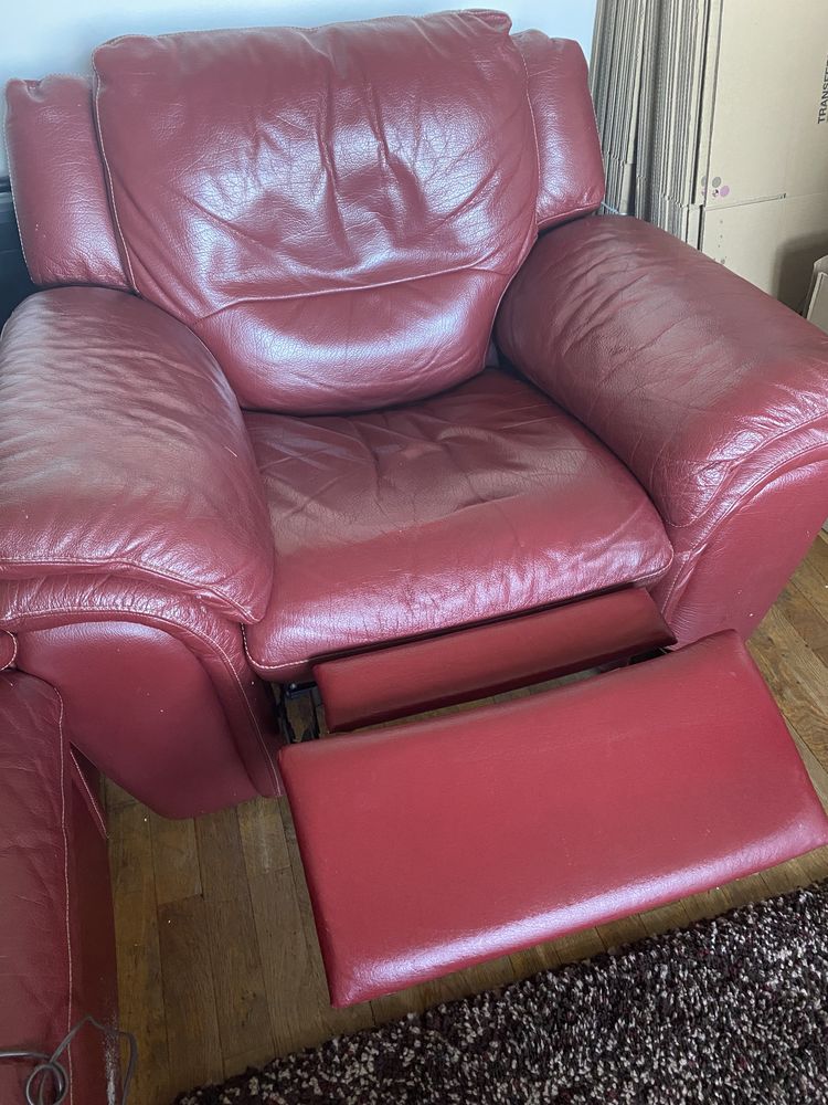 canap� 3pl  et 1 fauteuil 280 Bondy (93)