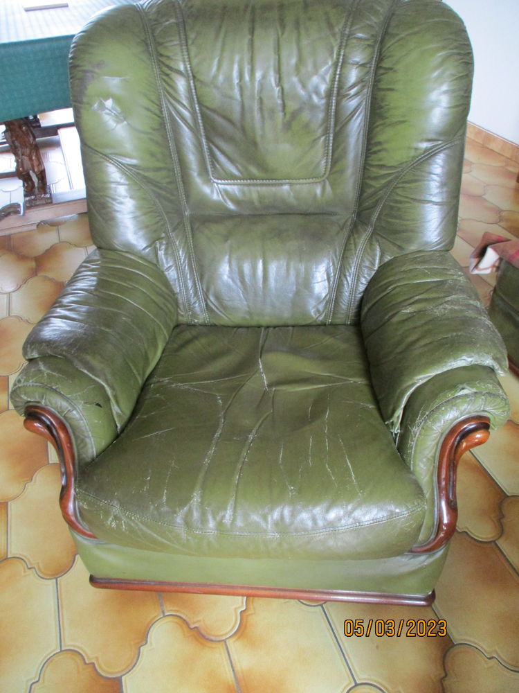 CANAPE ET UN FAUTEUIL 0 Guenrouet (44)