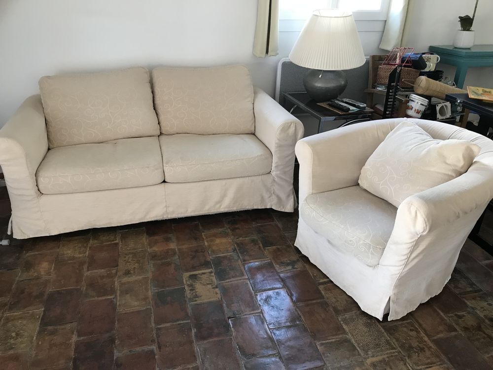 CANAPE ET UN FAUTEUIL 80 Port Grimaud (83)