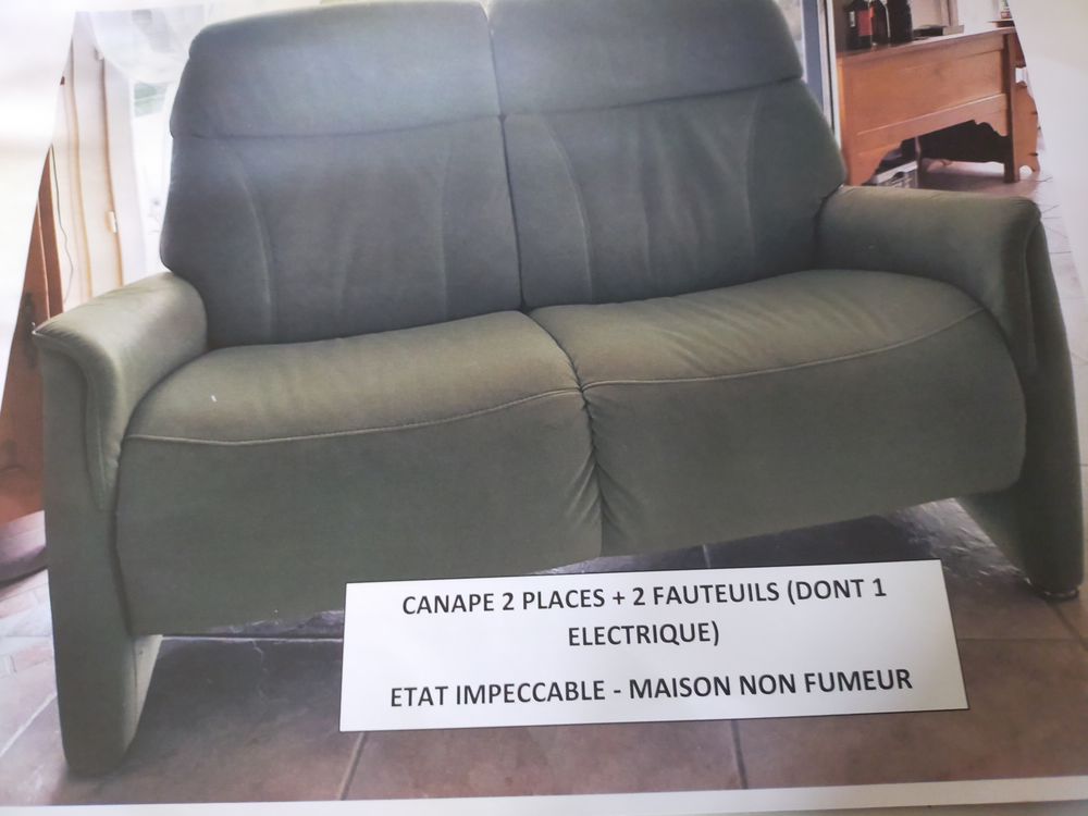 canap� et 2 fauteuils dont un electrique.
600 Mesquer (44)