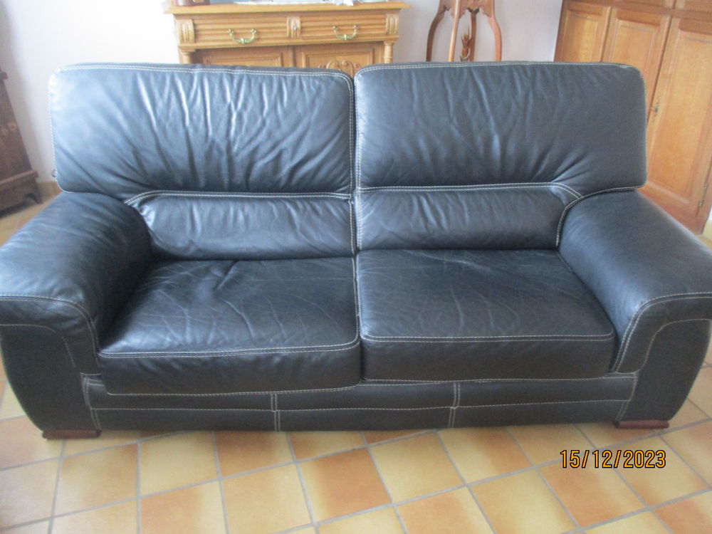 canape  fixe cuir vachette noir 3 places 90 Long�ves (85)