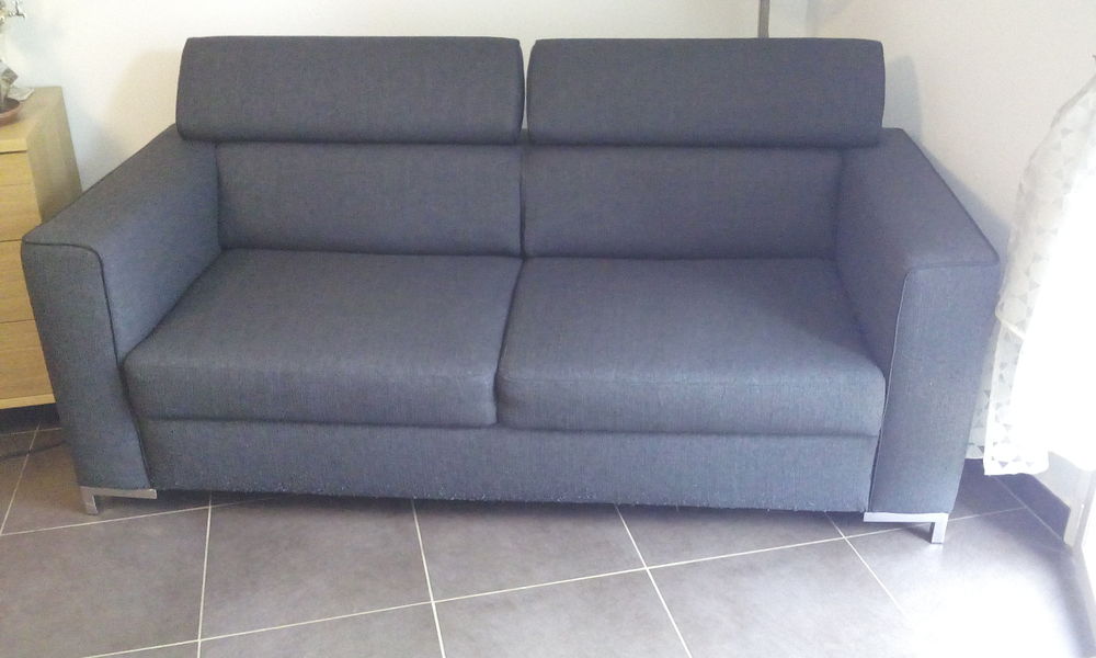 Canap� fixe 3 places 90 Saint-Martin-du-Var (06)