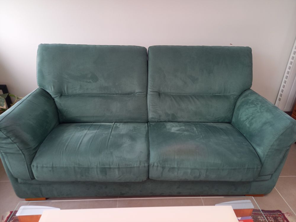 Canap� fixe 3 places, tissu microfibre, vert sapin.
0 Saint-Herblain (44)
